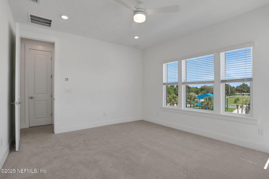 Spacious, unfurnished interior of a new home in North Beach Townhomes, Jacksonville Beach (Image 27).