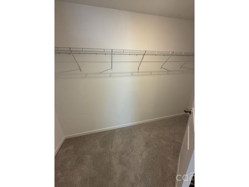 Walk-In Closet Walk-In Closet