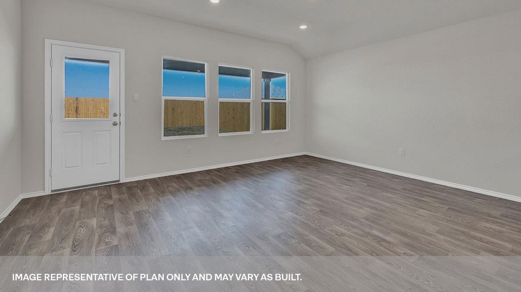 Spacious, unfurnished interior of a new home in Paramount, Kyle (Image 19).