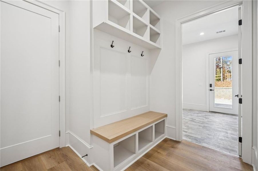 Furnished interior view inside a new home in , Gainesville (Image 13).