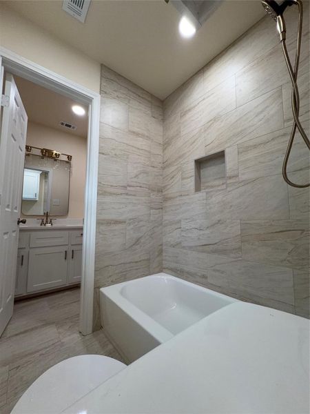 Furnished interior view inside a new home in , Willis (Image 4).