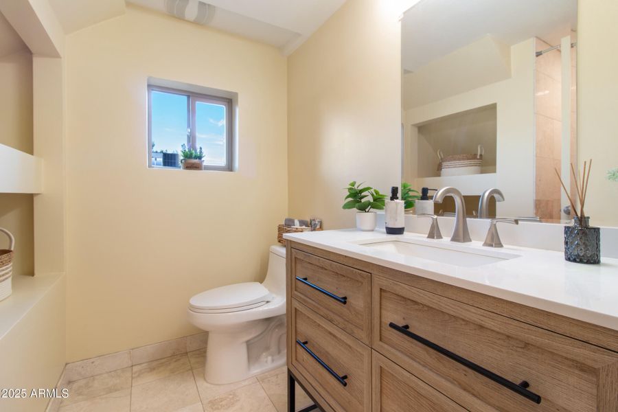 1st floor- Full Bathroom 1st floor- Full Bathroom