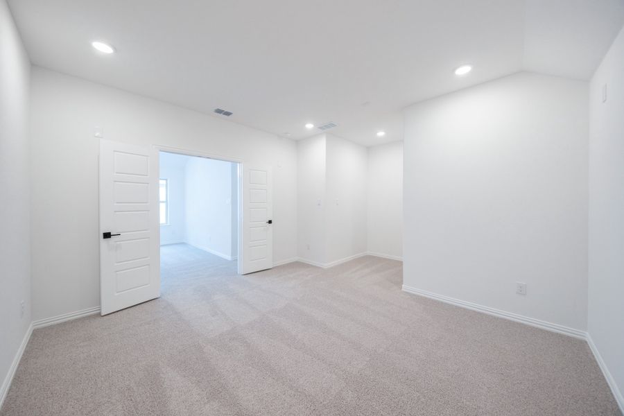 Spacious, unfurnished interior of a new home in Wildflower Ranch, Justin (Image 19). Spacious, unfurnished interior of a new home in Wildflower Ranch, Justin (Image 19).