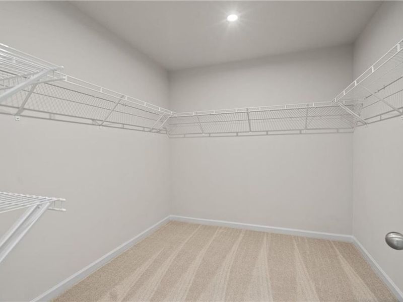 Spacious, unfurnished interior of a new home in The Village at Shallowford, Kennesaw (Image 12).