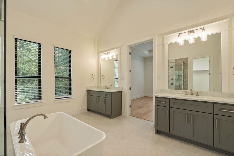 Furnished interior view inside a new home in The Cedars, Plantersville (Image 10).