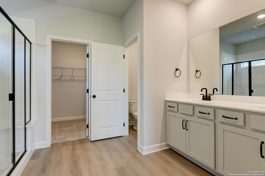 Image 37 of a home in Arcadia Ridge. Image 37 of a home in Arcadia Ridge.