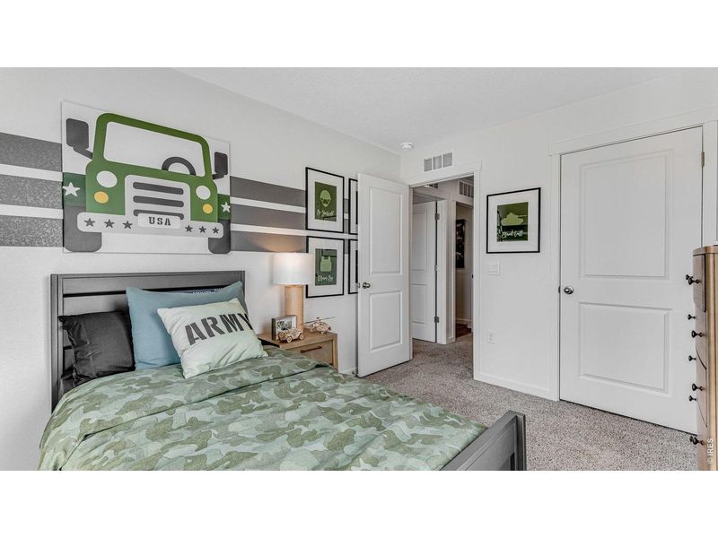 Furnished interior view inside a new home in Prairie Song, Windsor (Image 29).