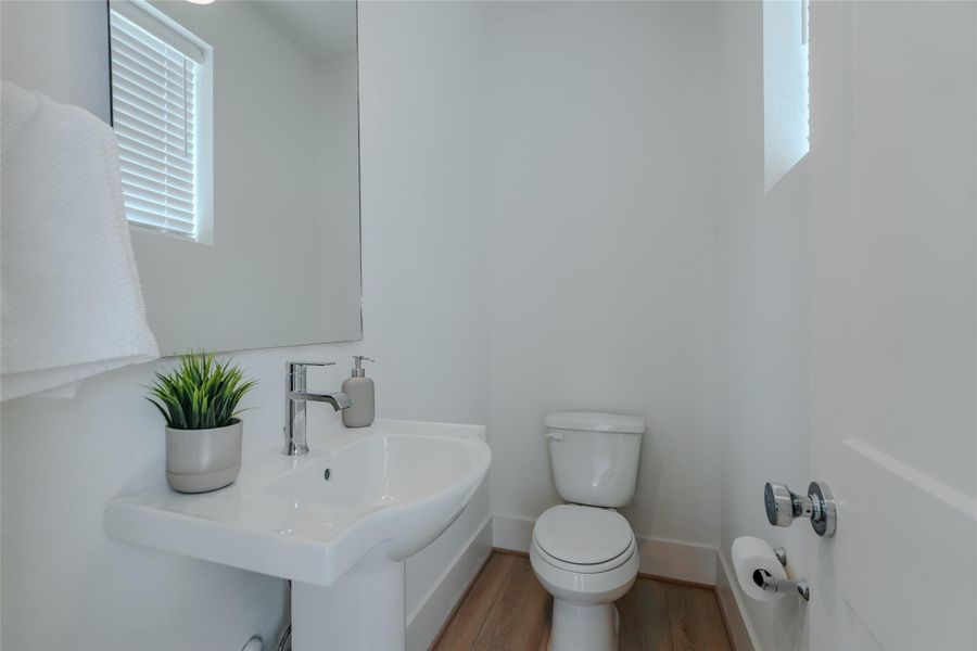 Furnished interior view inside a new home in Paul Quinn Court, Houston (Image 10).
