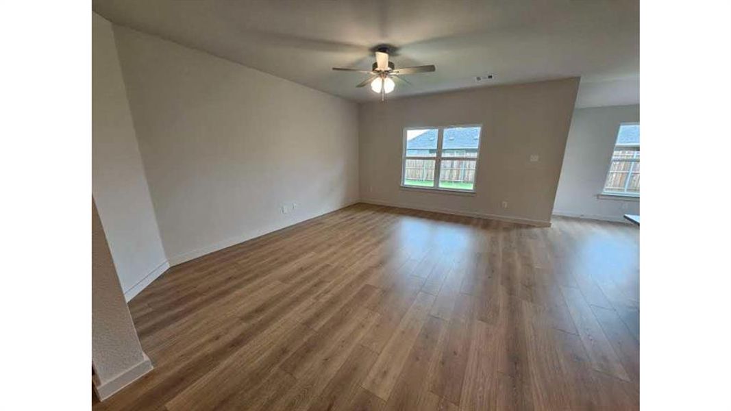 Spacious, unfurnished interior of a new home in Patriot Estates, Venus (Image 18). Spacious, unfurnished interior of a new home in Patriot Estates, Venus (Image 18).