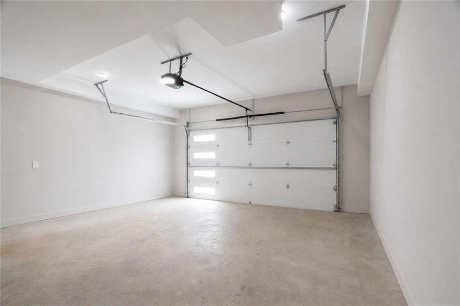 Spacious, unfurnished interior of a new home in , Fayetteville (Image 36).