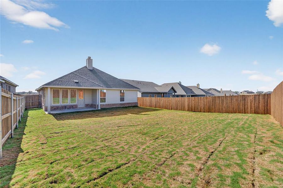Exterior details and patio area of a home in Liberty Pointe, Gainesville (Image 27).