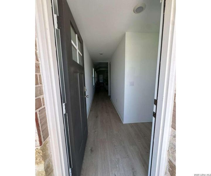 Image 33 of a home in Prairie Lakes.