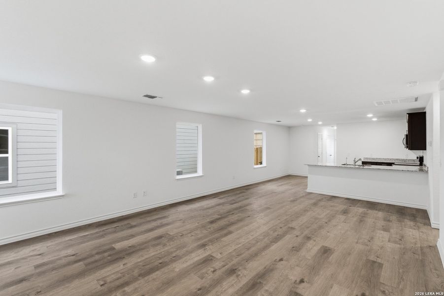 Spacious, unfurnished interior of a new home in Vista Real, Converse (Image 15). Spacious, unfurnished interior of a new home in Vista Real, Converse (Image 15).