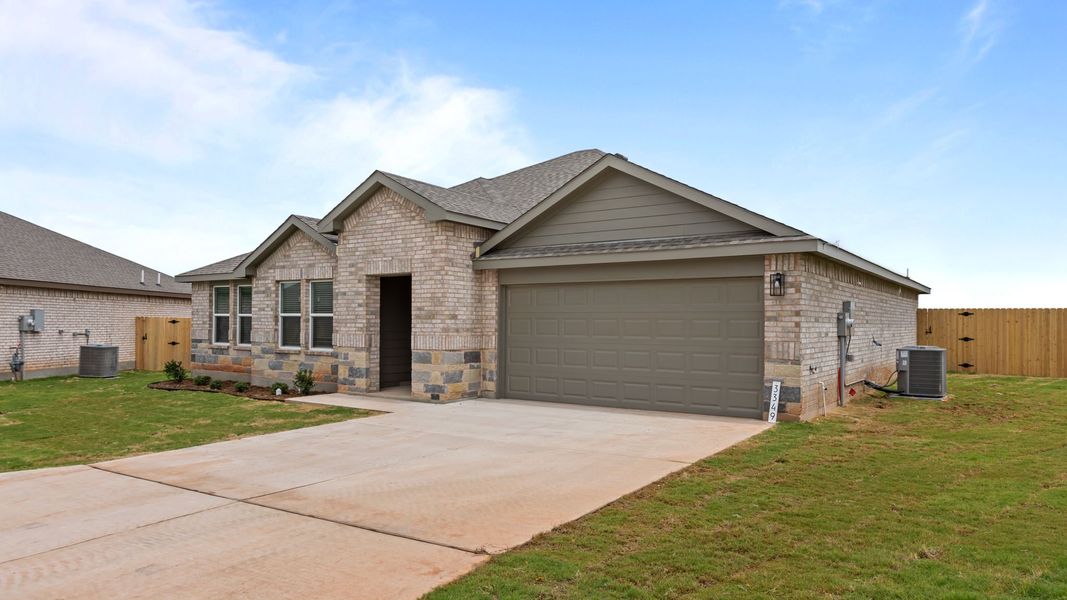 Representative exterior details of a home built from the COLEMAN by D.R. Horton in Heritage Parks, Abilene (Image 3). Representative exterior details of a home built from the COLEMAN by D.R. Horton in Heritage Parks, Abilene (Image 3).