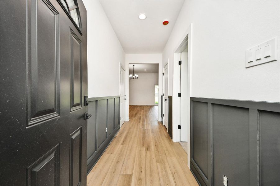 Furnished interior view inside a new home in , Hempstead (Image 7).