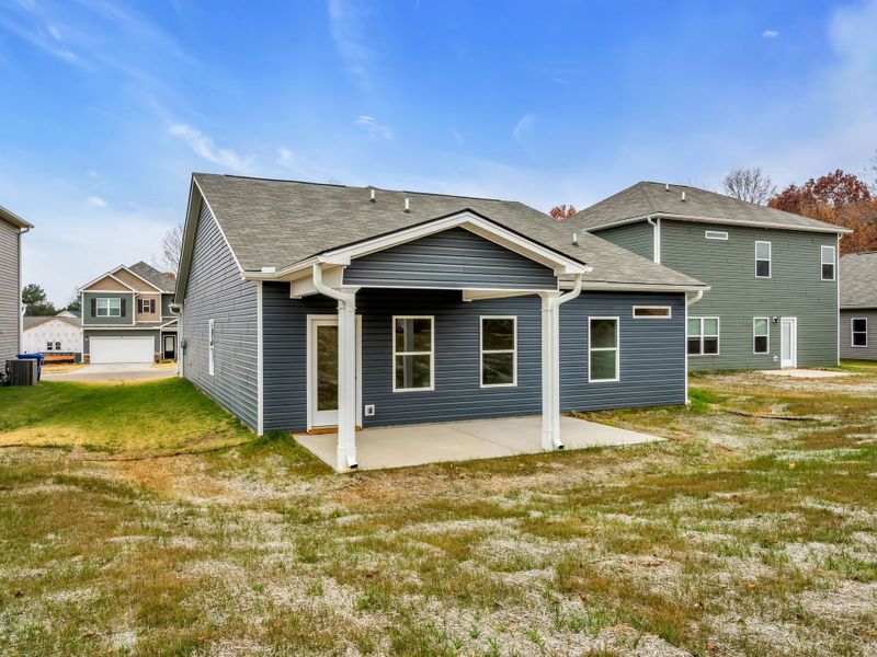 Exterior details and patio area of a home in Cantigny Park, Clarksville (Image 21).