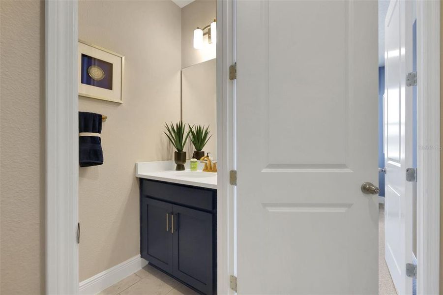 Furnished interior view inside a new home in , Winter Garden (Image 8).