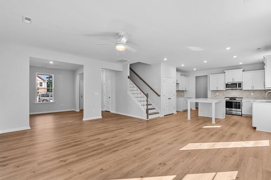Spacious, unfurnished interior of a new home in Watkins Landing, Kernersville (Image 23).