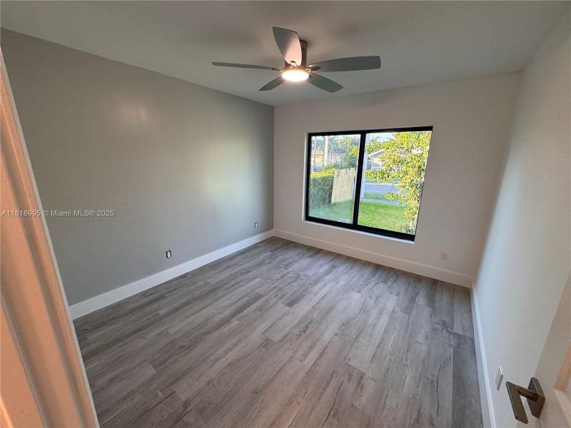 BEDROOM #2 BEDROOM #2