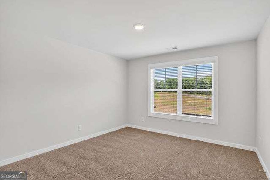 Spacious, unfurnished interior of a new home in Killian Manor at The Adares, Adairsville (Image 24).