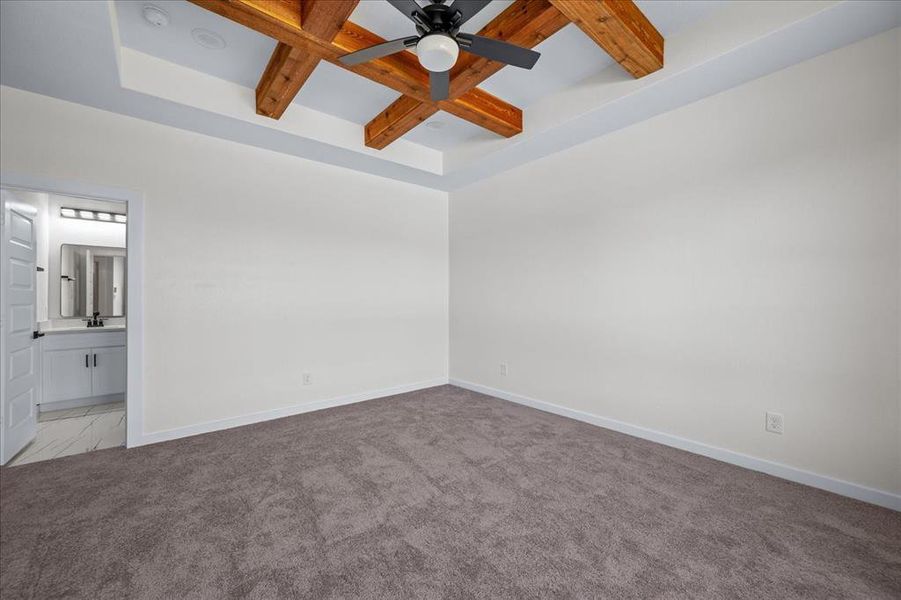 Spacious, unfurnished interior of a new home in , Leonard (Image 31).