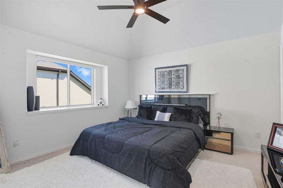 Furnished interior view inside a new home in Kreymer East, Wylie (Image 13).