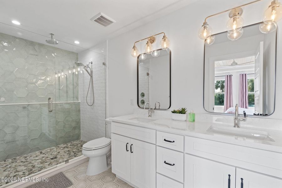 Image 47 of a home in . Image 47 of a home in .