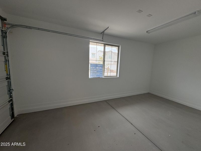 CP45 Lot 109 1-Car Garage