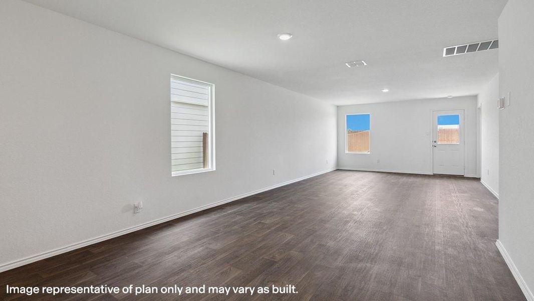 Spacious, unfurnished interior of a new home in Garver Heights, Houston (Image 11). Spacious, unfurnished interior of a new home in Garver Heights, Houston (Image 11).