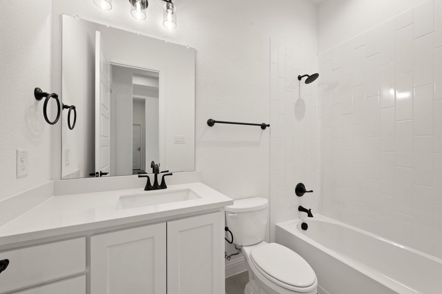 Furnished interior view inside a new home in Panchasarp Farms, Burleson (Image 10).