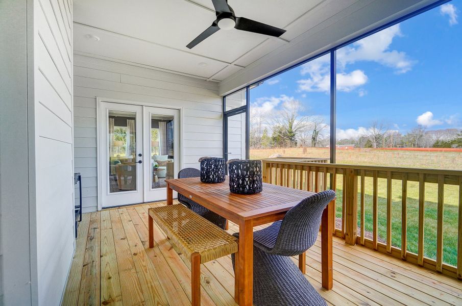 Representative exterior details of a home built from the Lexington II by Caruso Homes in Rolling Meadows, Mooresville (Image 37).