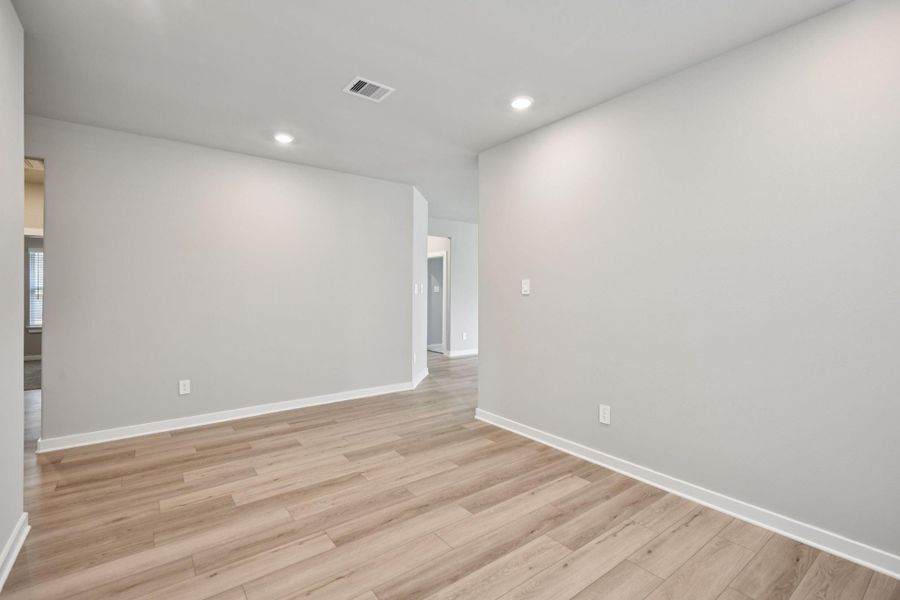 Photo is not of the actual home but is an inspirational photo of builder’s model home and may depict options, furnishings, and/or decorator features that are not included.