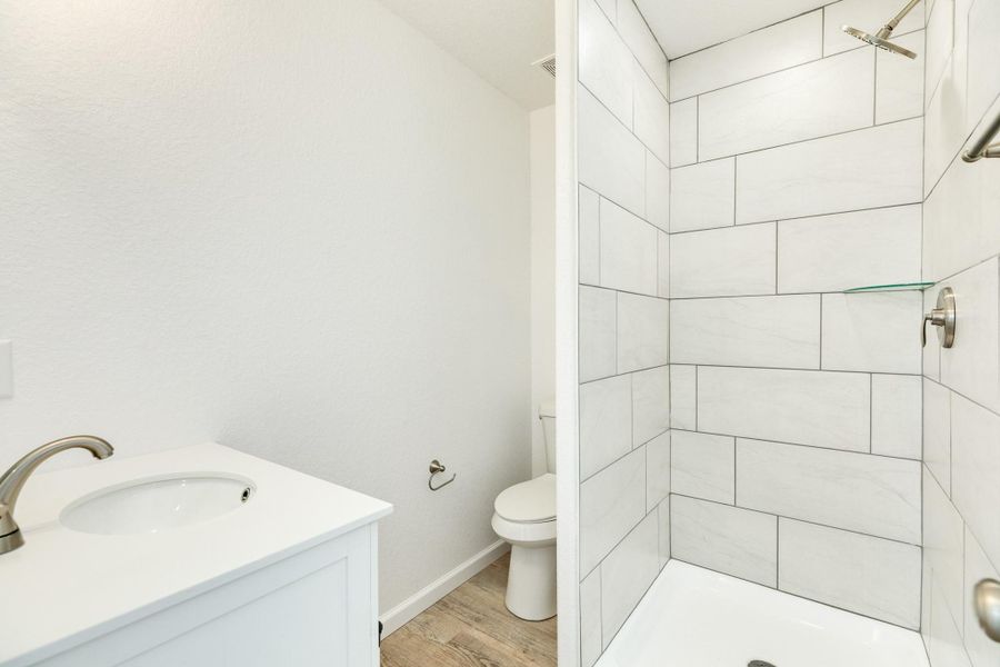 Furnished interior view inside a new home in , Surfside Beach (Image 16).