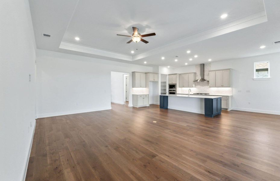 Spacious, unfurnished interior of a new home in Sun City Texas, Georgetown (Image 30). Spacious, unfurnished interior of a new home in Sun City Texas, Georgetown (Image 30).