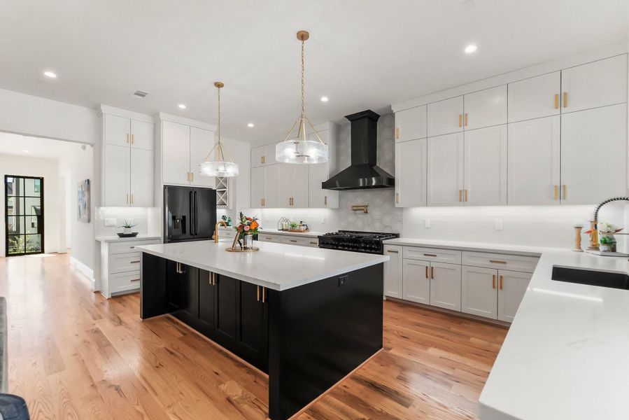 Image 27 of a home in .