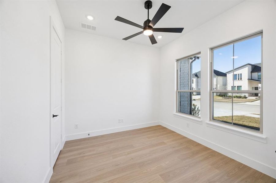 Spacious, unfurnished interior of a new home in , McKinney (Image 29).