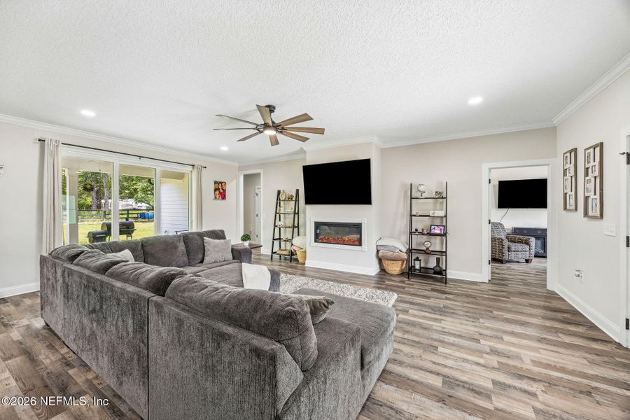 Furnished interior view inside a new home in , Macclenny (Image 47). Furnished interior view inside a new home in , Macclenny (Image 47).