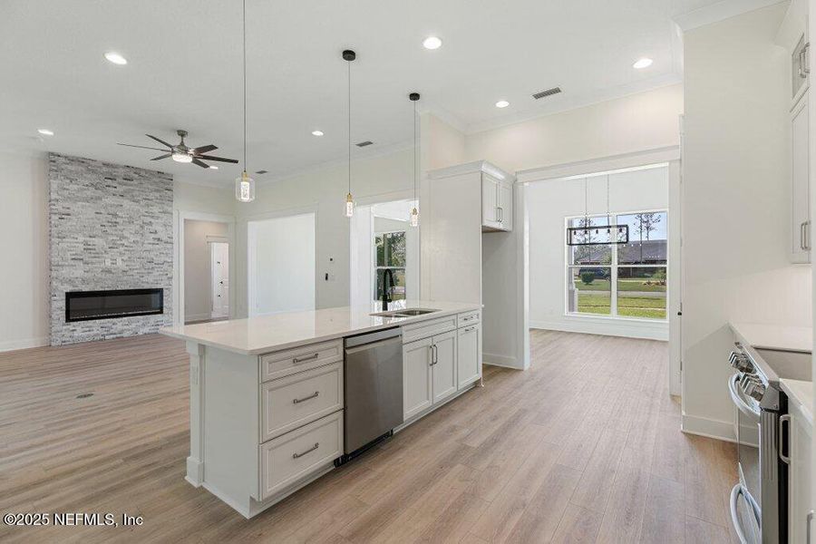 Furnished interior view inside a new home in , Jacksonville (Image 18).