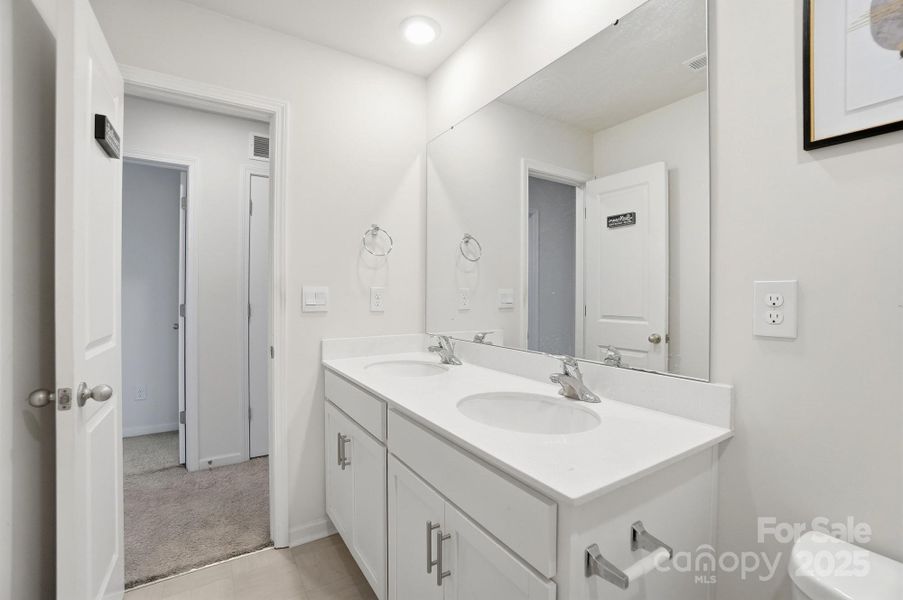 Second Full Bathroom Second Full Bathroom