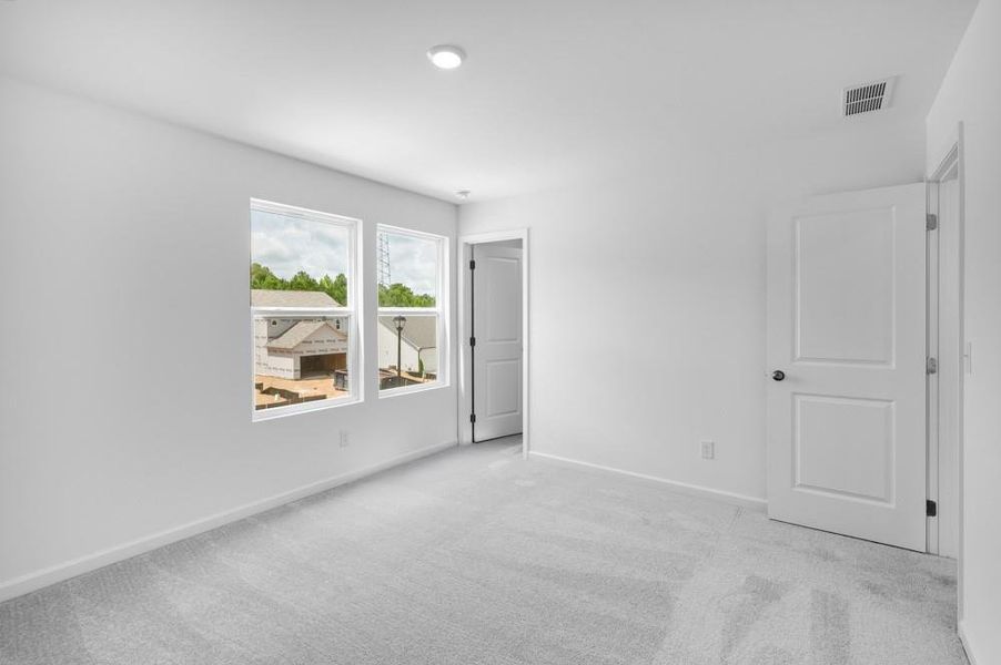 Image 31 of a home in Heritage River.