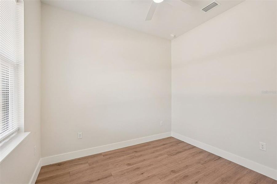 Spacious, unfurnished interior of a new home in , Port Charlotte (Image 38).