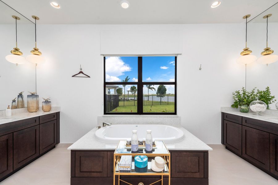 Representative furnished interior of a home built from the Tivoli by GL Homes in Valencia Parc at Riverland, Port St. Lucie (Image 16).