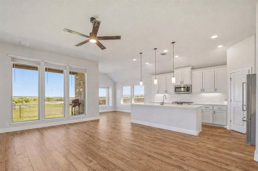 Spacious, unfurnished interior of a new home in , Godley (Image 10).