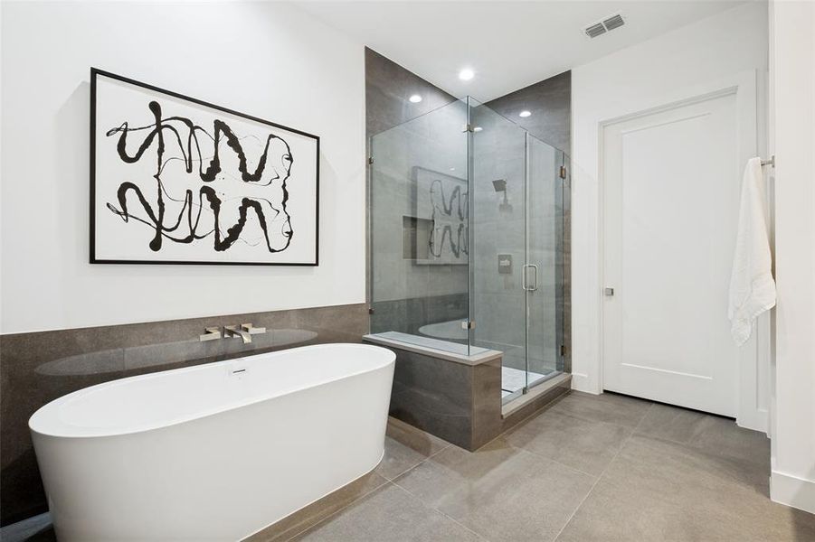 Furnished interior view inside a new home in , Dallas (Image 21). Furnished interior view inside a new home in , Dallas (Image 21).