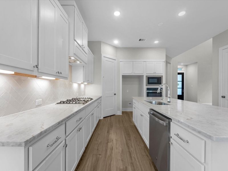 Furnished interior view inside a new home in Oakhill Reserve, Tomball (Image 10).