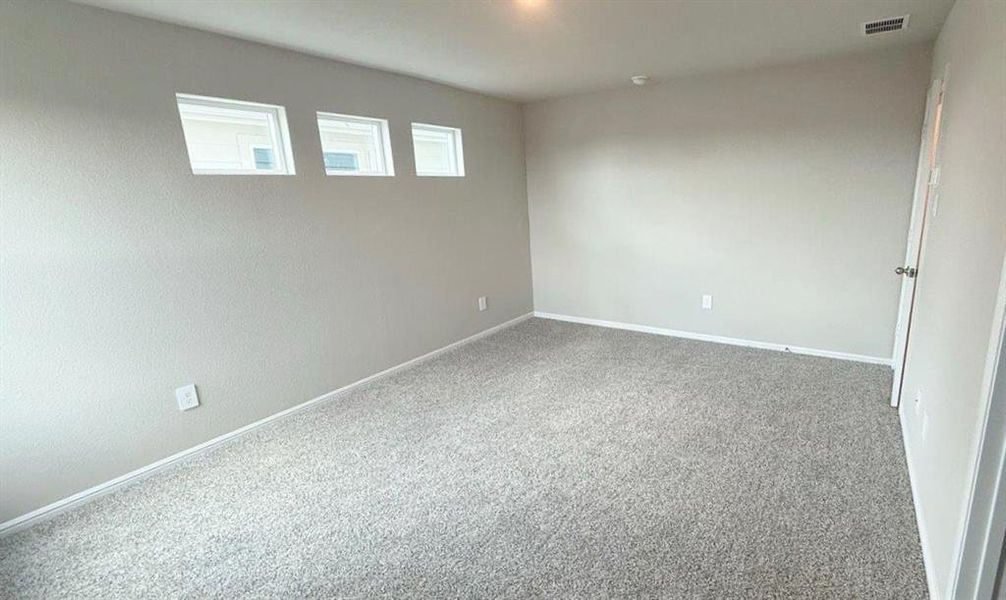 Spacious, unfurnished interior of a new home in Orchard Village, Fort Worth (Image 10). Spacious, unfurnished interior of a new home in Orchard Village, Fort Worth (Image 10).