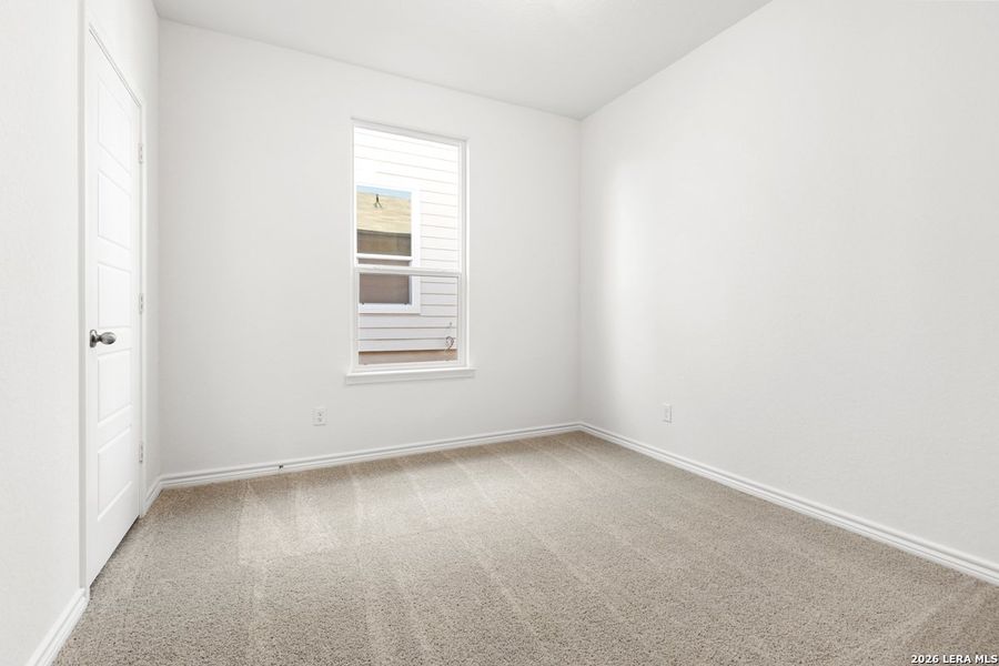 Spacious, unfurnished interior of a new home in Knox Ridge, Converse (Image 23).