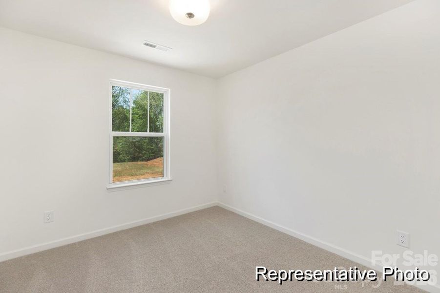 Spacious, unfurnished interior of a new home in , Red Cross (Image 17).