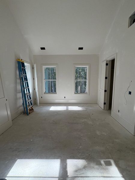 Spacious, unfurnished interior of a new home in , Johns Island (Image 19). Spacious, unfurnished interior of a new home in , Johns Island (Image 19).