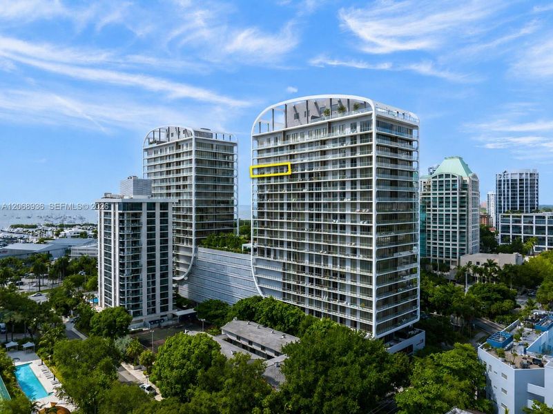 Condo located in Miami, FL showcasing its design and architecture (Image 25). Condo located in Miami, FL showcasing its design and architecture (Image 25).